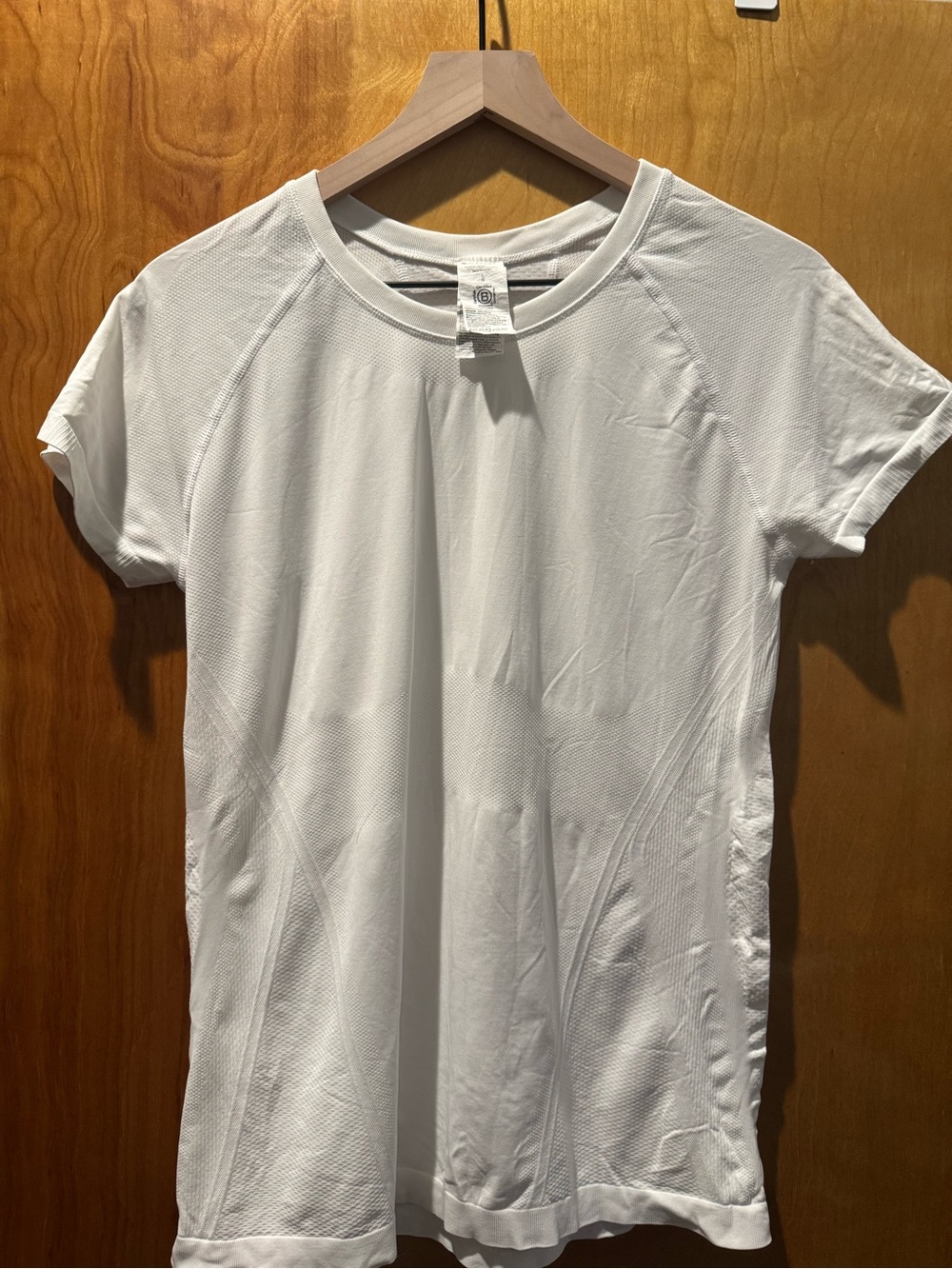 Women's Athleta White Performance Short-Sleeve Top